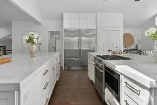 2 Willow Oak Rd W, Hilton Head Island, SC 29928 - Photo 10