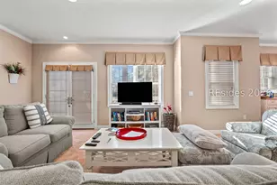 1 Gloucester Rd, Hilton Head Island, SC 29928 - Photo 10