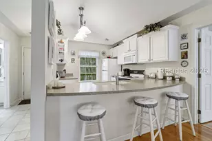 30 Valencia Dr, Hilton Head Island, SC 29928 - Photo 8