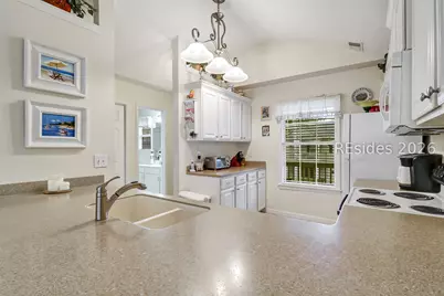 30 Valencia Drive #10B, Hilton Head Island, SC 29928 - Photo 10