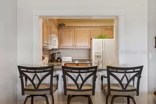 21 S Forest Beach Dr, Hilton Head Island, SC 29928 - Photo 10