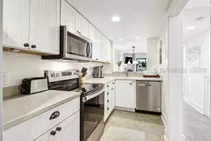 85 Folly Field Rd, Hilton Head Island, SC 29928 - Photo 4