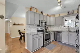 27 Pelican Cir, Beaufort, SC 29906 - Photo 14