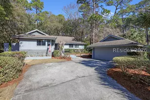 19 Newhall Rd, Hilton Head Island, SC 29928 - Photo 2