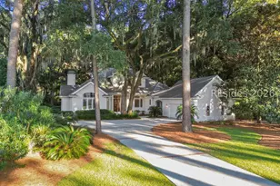 304 Bamberg Dr, Bluffton, SC 29910 - Photo 2