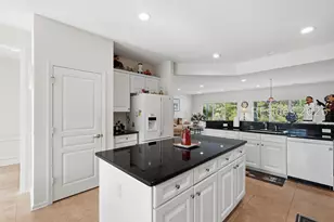 21 Raven Glass Ln, Bluffton, SC 29909 - Photo 8