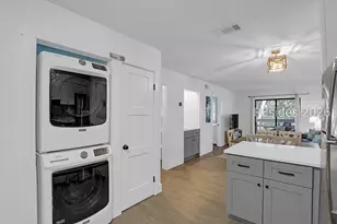 45 Folly Field Rd, Hilton Head Island, SC 29928 - Photo 8