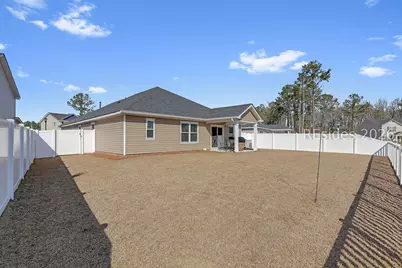 252 Founders Walk, Bluffton, SC 29910 - Photo 4