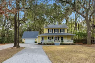 8 Meridith Ln, Beaufort, SC 29907 - Photo 2