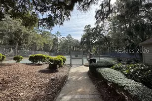 108 Lighthouse Rd, Hilton Head Island, SC 29928 - Photo 20