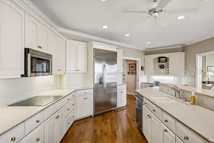 53 Ribaut Dr, Hilton Head Island, SC 29926 - Photo 16