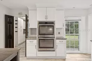 19 Pickens St, Beaufort, SC 29907 - Photo 10