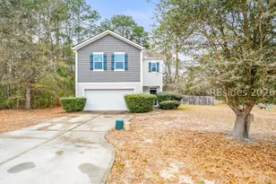 56 Holly Hall Rd, Beaufort, SC 29907 - Photo 2