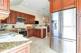 22 Folly Field Rd, Hilton Head Island, SC 29928 - Photo 10