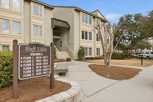 4 Braddock Bluff Dr, Hilton Head Island, SC 29928 - Photo 8