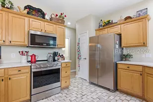 260 Landing Ln, Bluffton, SC 29909 - Photo 12