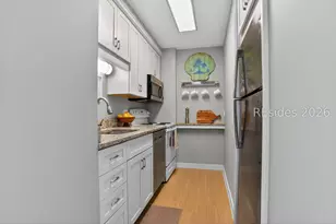 10 S Forest Beach Dr, Hilton Head Island, SC 29928 - Photo 12