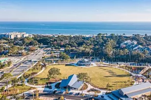 10 S Forest Beach Dr, Hilton Head Island, SC 29928 - Photo 38