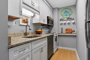 10 S Forest Beach Dr, Hilton Head Island, SC 29928 - Photo 14