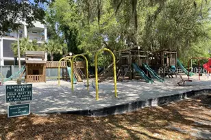 40 Folly Field Rd, Hilton Head Island, SC 29928 - Photo 24