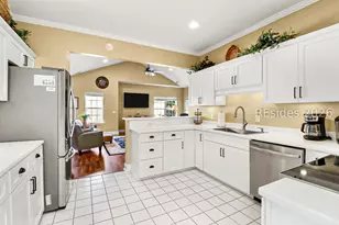 1 Gloucester Rd, Hilton Head Island, SC 29928 - Photo 16