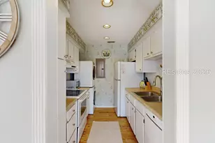 85 Lighthouse Rd, Hilton Head Island, SC 29928 - Photo 10