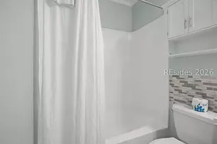 40 Folly Field Rd, Hilton Head Island, SC 29928 - Photo 14