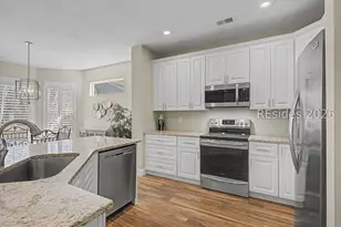 101 Robert E Lee Ln, Bluffton, SC 29909 - Photo 14