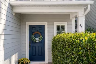 44 Circlewood Dr, Hilton Head Island, SC 29926 - Photo 2