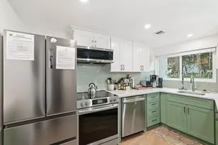 42 S Forest Beach Dr, Hilton Head Island, SC 29928 - Photo 12