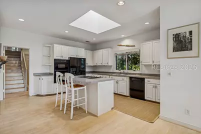 300 Seabrook Drive, Hilton Head Island, SC 29926 - Photo 10