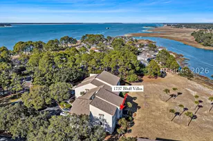 3 Braddock Bluff Dr, Hilton Head Island, SC 29928 - Photo 2