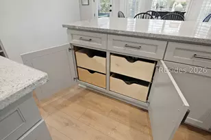 80 Peninsula Dr, Hilton Head Island, SC 29926 - Photo 16