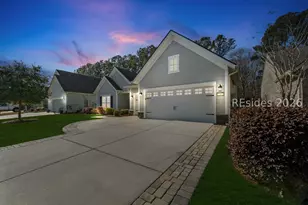 1565 Freshwater Ln, Bluffton, SC 29909 - Photo 2