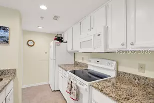 300 Woodhaven Dr, Hilton Head Island, SC 29928 - Photo 14