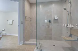14 Wimbledon Ct, Hilton Head Island, SC 29928 - Photo 8