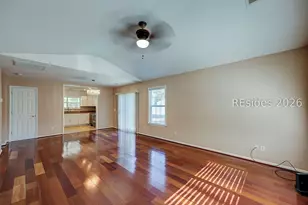 520 Greenfield Ct, Bluffton, SC 29910 - Photo 2