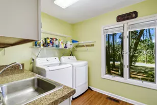 6 Loomis Ferry Rd, Hilton Head Island, SC 29928 - Photo 32