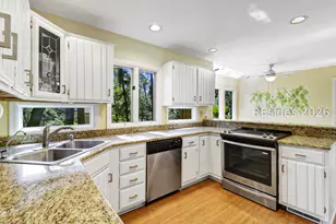 6 Loomis Ferry Rd, Hilton Head Island, SC 29928 - Photo 18