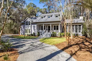 27 Greenleaf Rd, Bluffton, SC 29910 - Photo 2