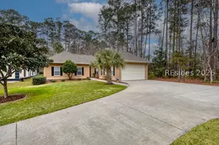 37 Sorrelwood Ln, Bluffton, SC 29910 - Photo 2