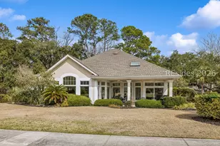 97 Toppin Dr, Hilton Head Island, SC 29926 - Photo 2