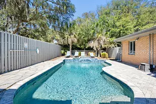 2 Night Hawk St, Hilton Head Island, SC 29928 - Photo 6
