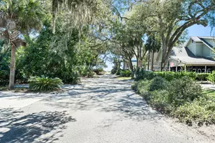 2 Night Hawk St, Hilton Head Island, SC 29928 - Photo 2