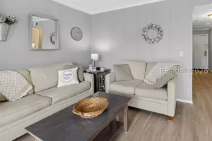 40 Folly Field Rd, Hilton Head Island, SC 29928 - Photo 18