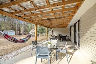 501 Sams Point Rd, Beaufort, SC 29907 - Photo 8