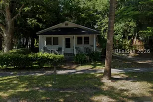 1919 Duke St, Beaufort, SC 29902 - Photo 2