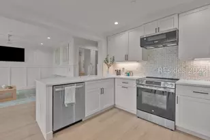 40 Folly Field Rd, Hilton Head Island, SC 29928 - Photo 1