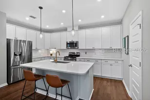 10 Mainland Lakes Dr, Bluffton, SC 29910 - Photo 4