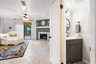 96 Mathews Dr, Hilton Head Island, SC 29926 - Photo 16